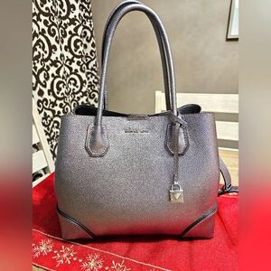 Michael Kors Mercer Gallery Medium Center Zip Tote Handbag Lt Pewter